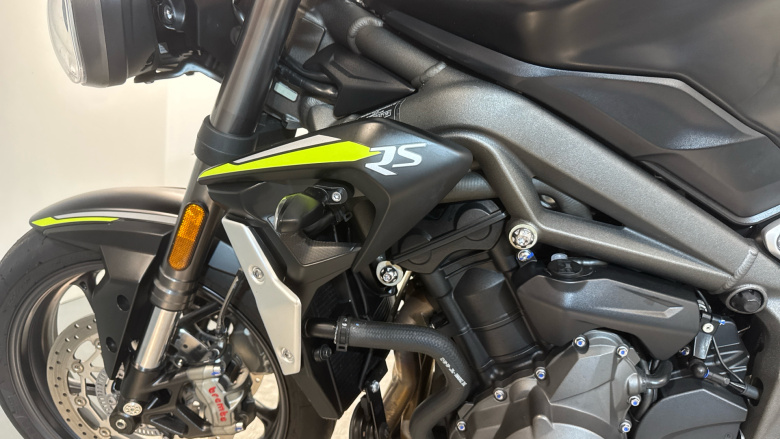 Triumph Street Triple RS (19MY)